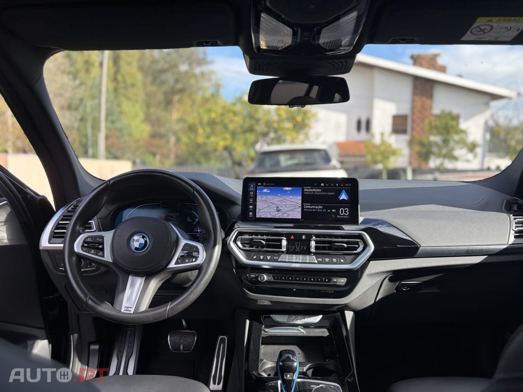 BMW iX3 M Sport Inspiring — fotografia 6