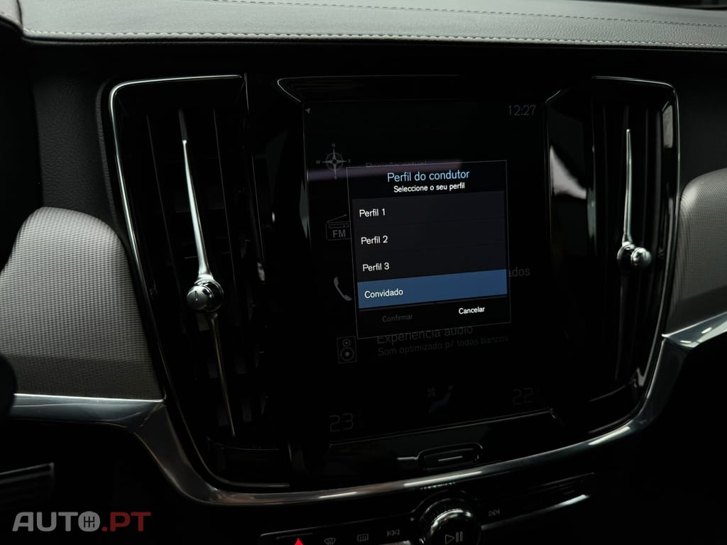 Volvo V90 2.0 T8 PHEV R-Design AWD