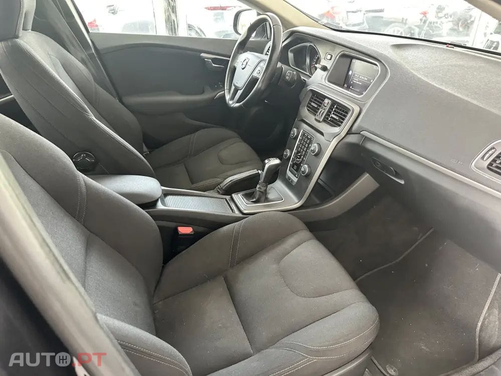 Volvo V40 2.0 D2 Kinetic
