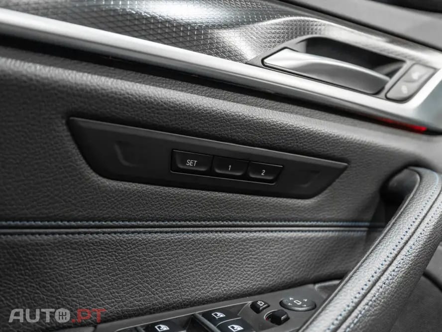 BMW 530 e Pack Desportivo M
