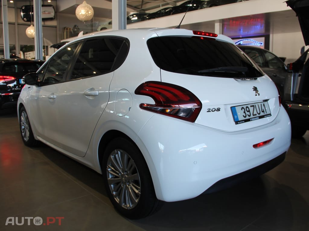 Peugeot 208 1.5 BlueHDi Active