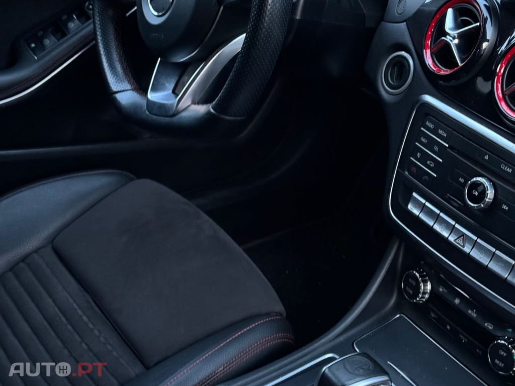 Mercedes-Benz CLA 45 AMG 4-Matic