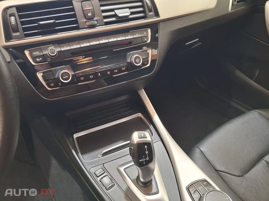 BMW 116 d Line Luxury Auto