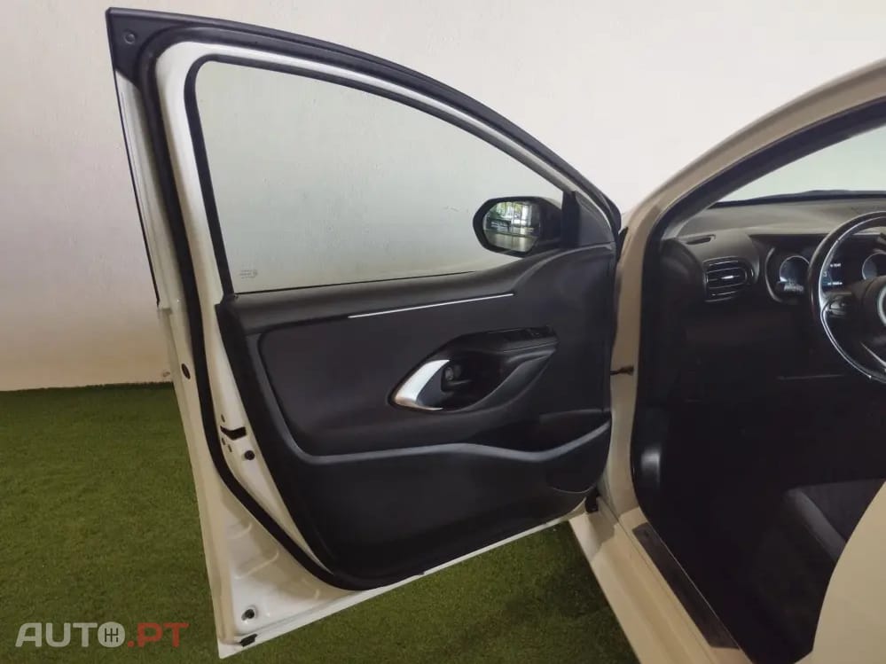 Toyota Yaris 1.5 HDF Comfort Plus