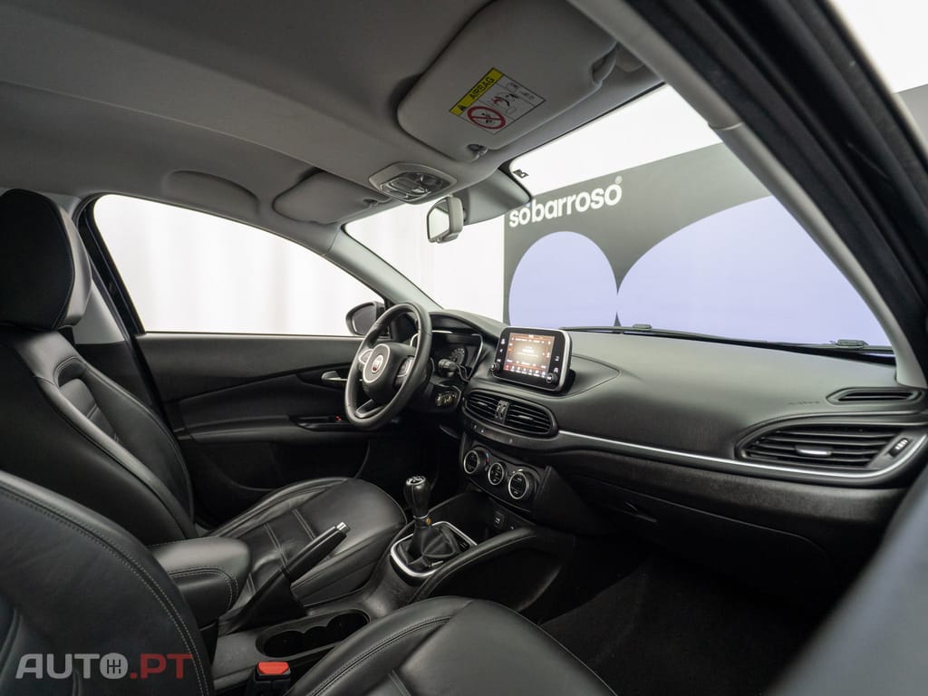 Fiat Tipo 1.3 M-Jet Lounge