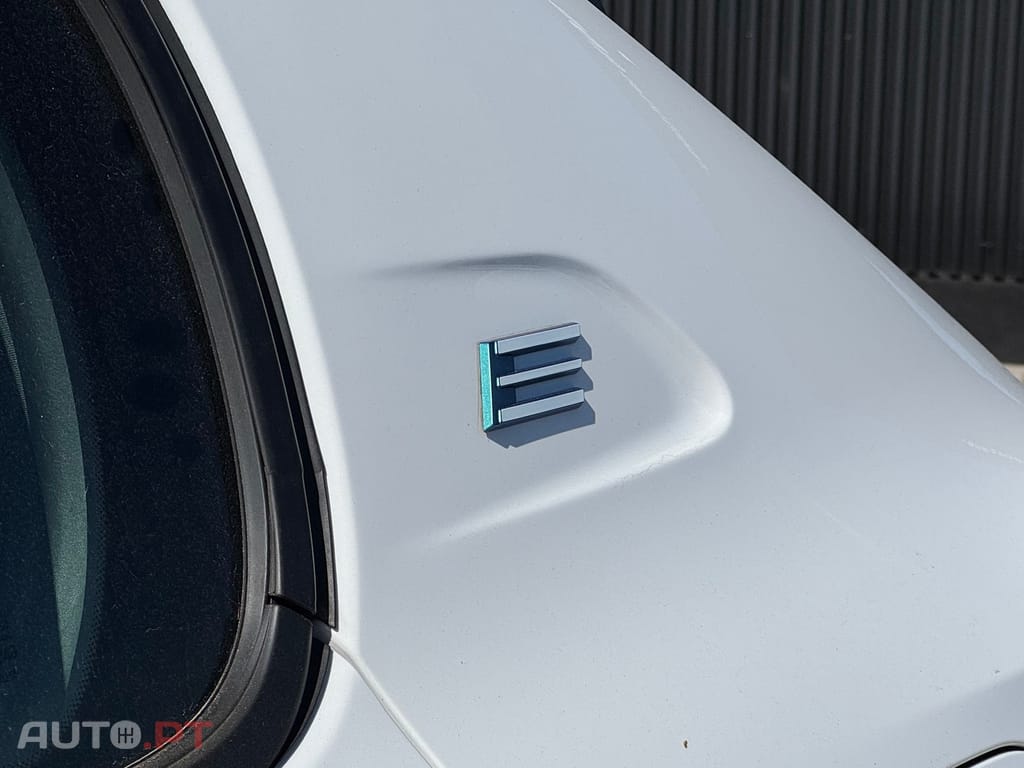 Peugeot E-208 50 kWh Active Pack