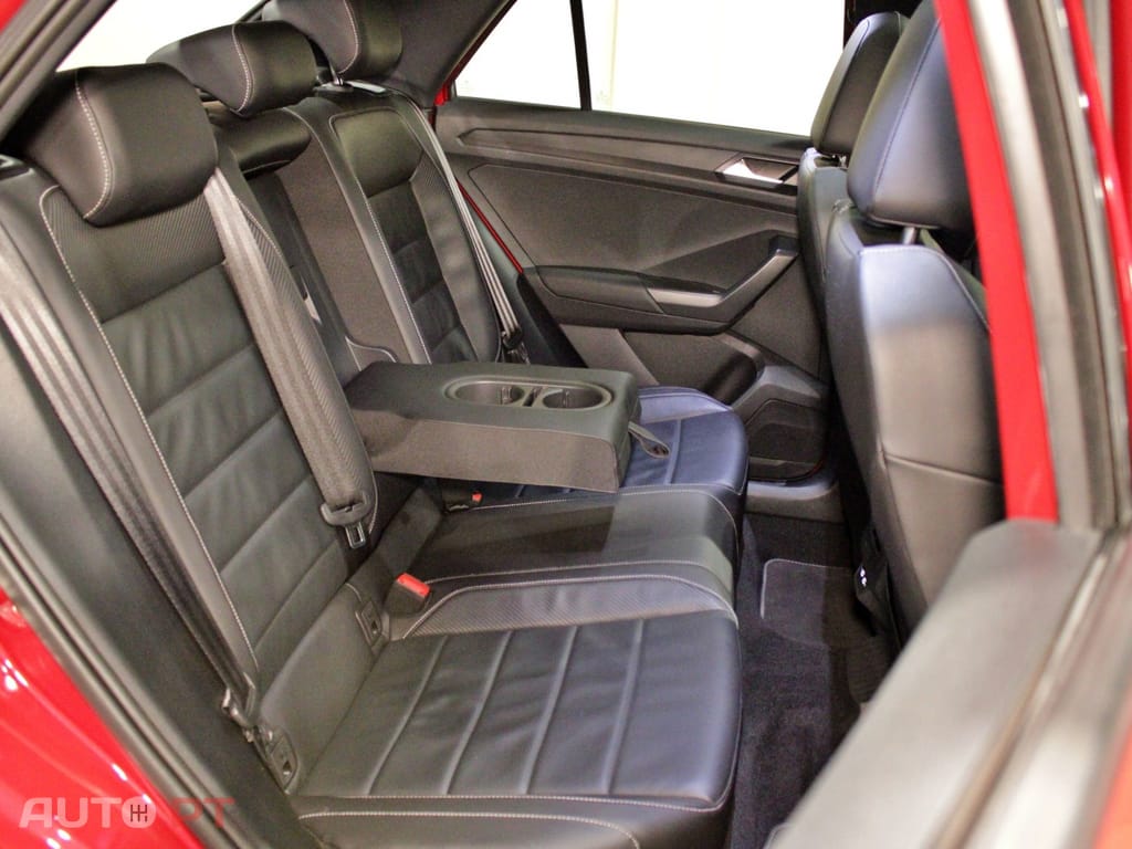 Volkswagen T-Roc 2.0 TDI R-Line DSG