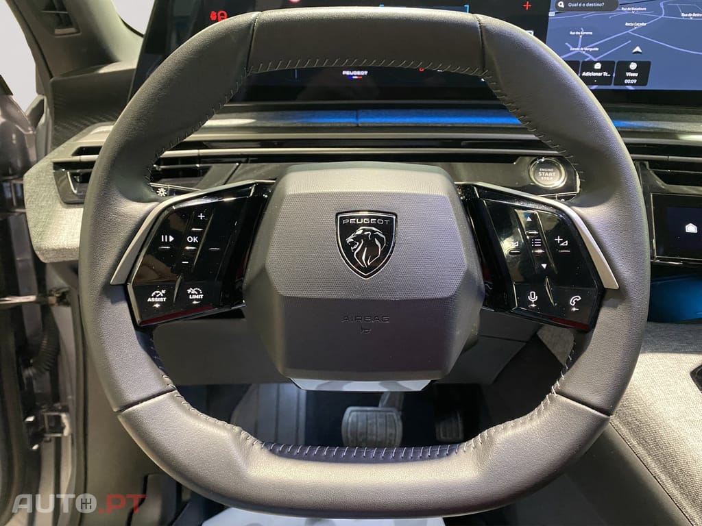 Peugeot 5008 1.2 Hybrid Allure e-DCS6