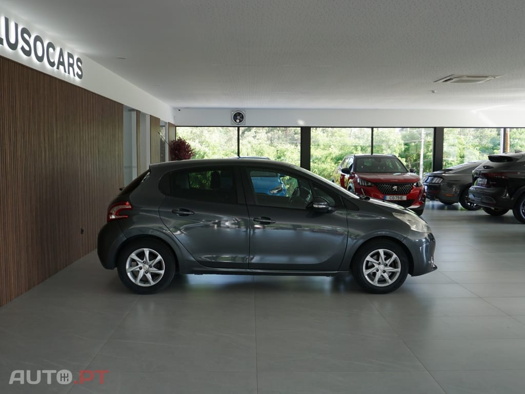 Peugeot 208 1.2 PureTech Style