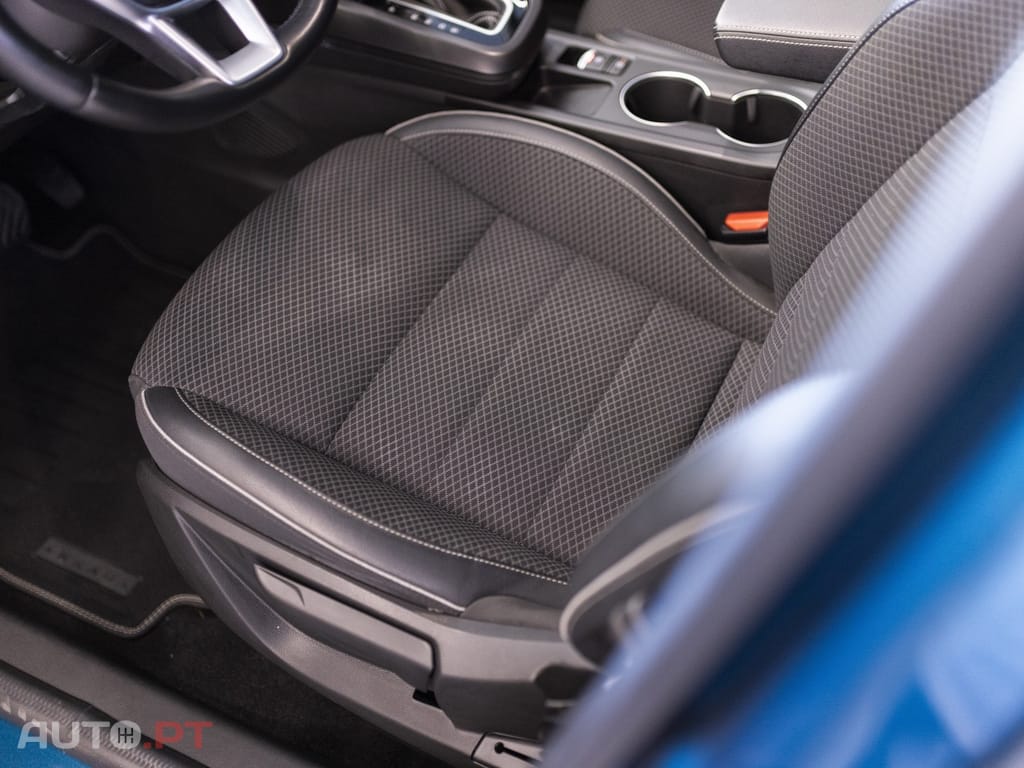 Renault Arkana 1.6 E-Tech Intens