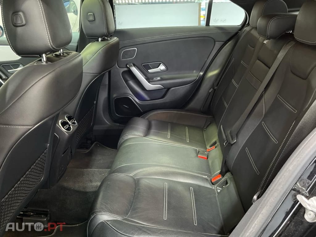 Mercedes-Benz A 250 e AMG Line