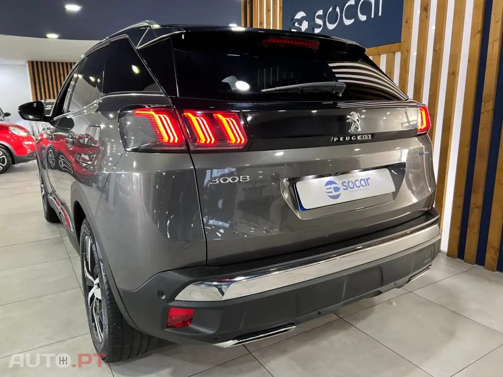 Peugeot 3008 1.6 Hybrid GT Pack e-EAT8