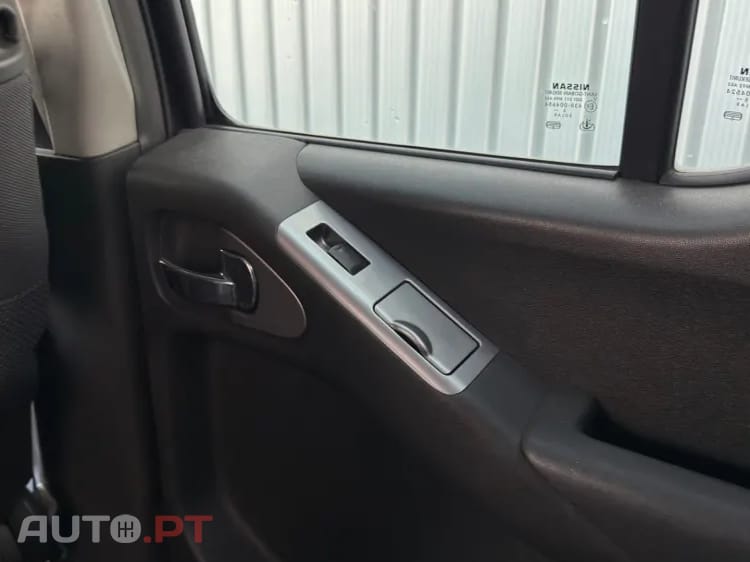 Nissan Navara 2.5 dCi 4WD