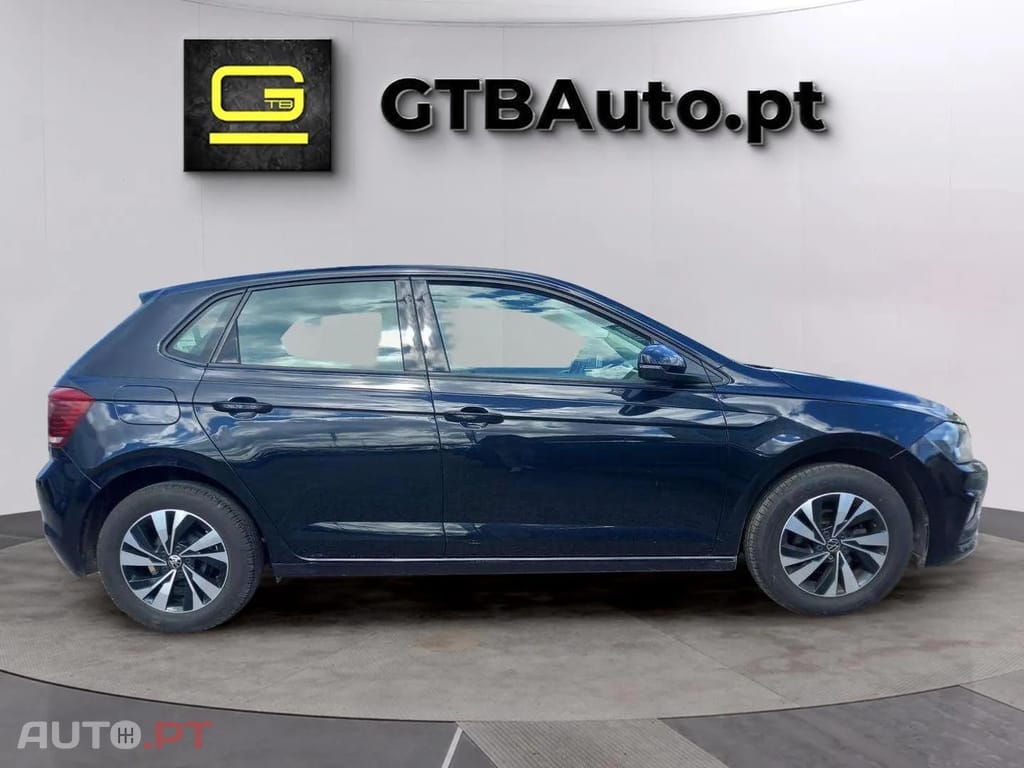 Volkswagen Polo 1.0  Confortline