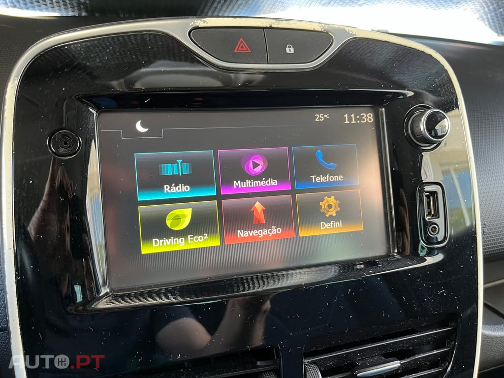 Renault Clio Limited