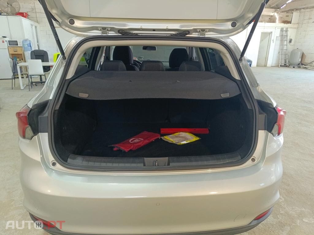 Fiat Tipo 1.3 M-Jet Lounge — fotografia 9