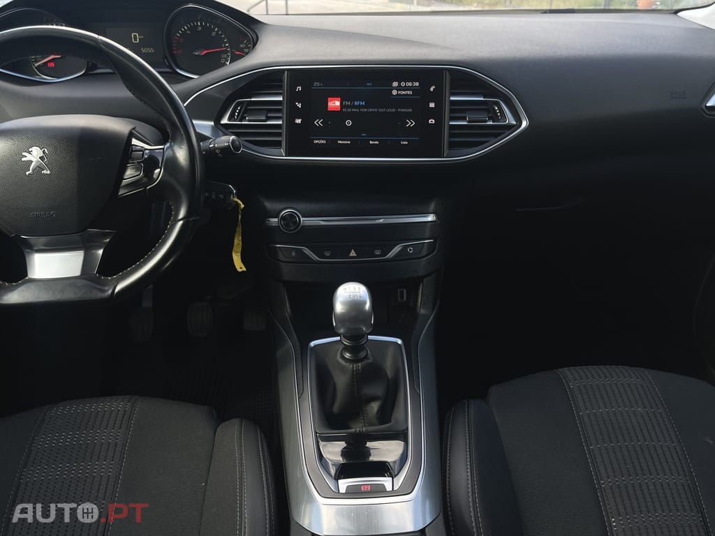Peugeot 308 1.5 BlueHDi Allure