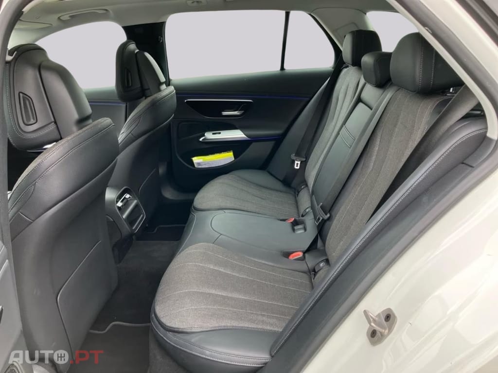 Mercedes-Benz E 220 I.V.A DEDUTÍVEL d 