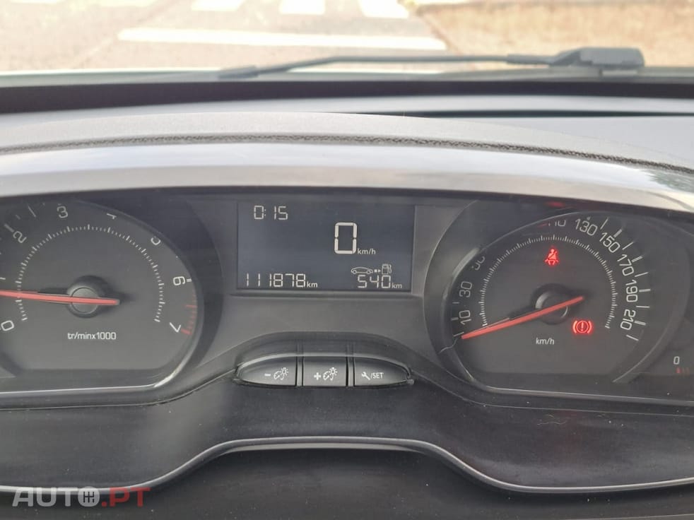 Peugeot 208 1.2