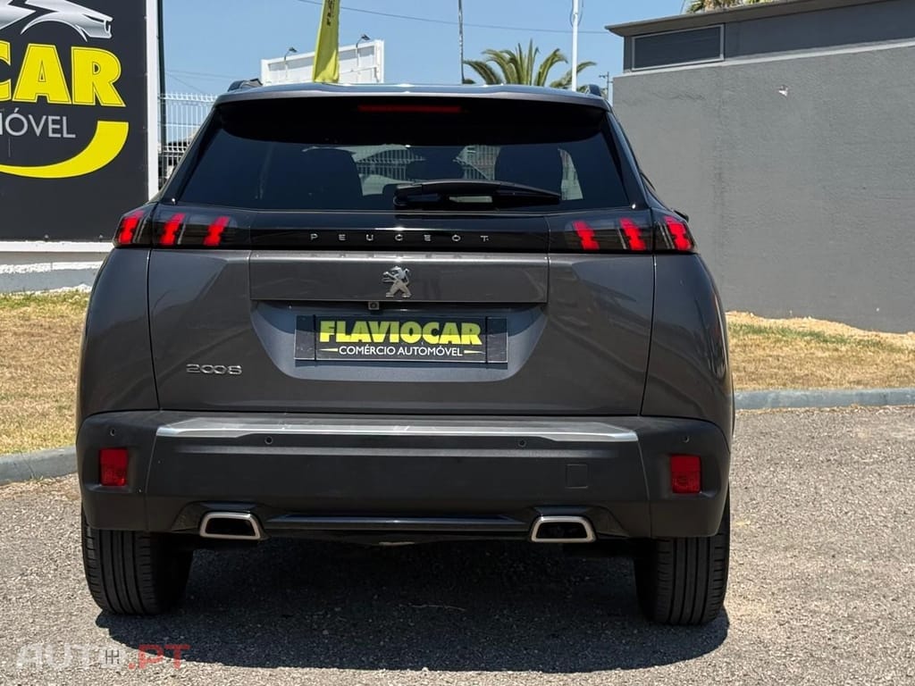 Peugeot 2008 1.2 PureTech Allure Pack EAT8