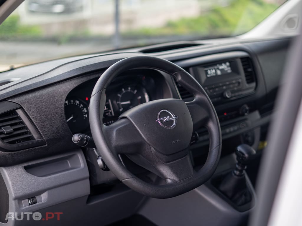 Opel Vivaro 1.5 CDTi L3H1 Essentia