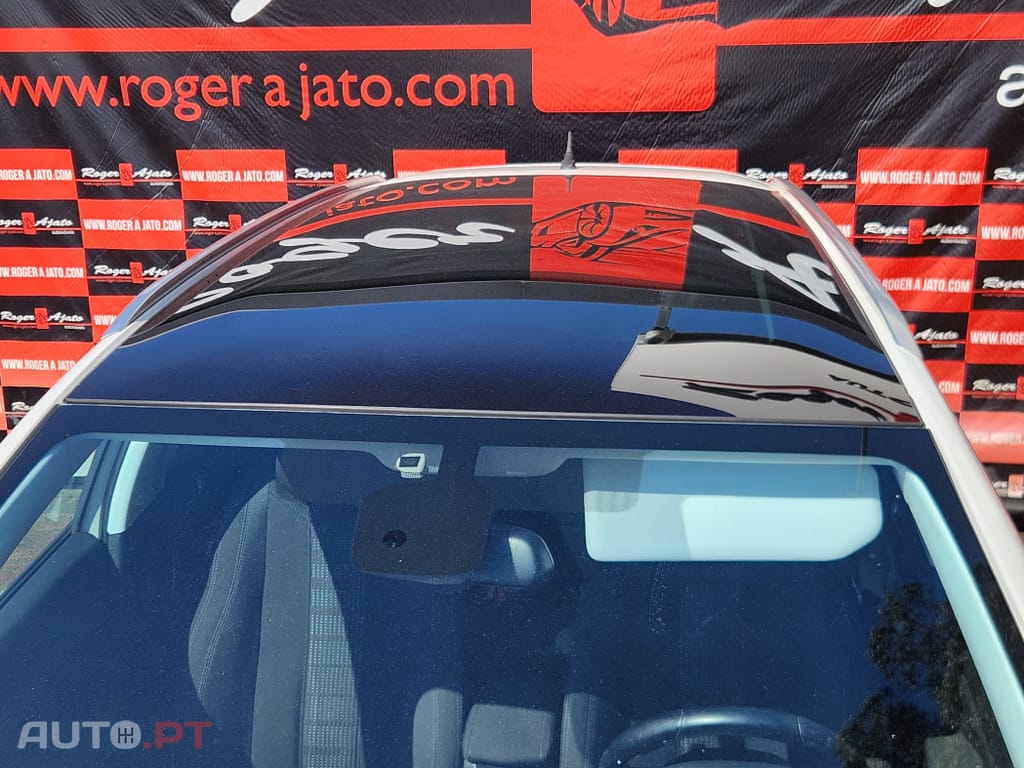 Peugeot 308 1.6 BlueHDi Style J17