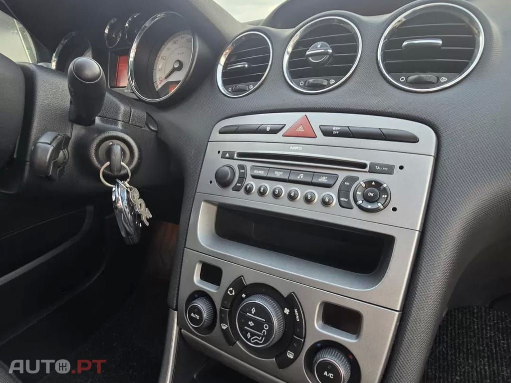 Peugeot 308 1.6 HDi Executive