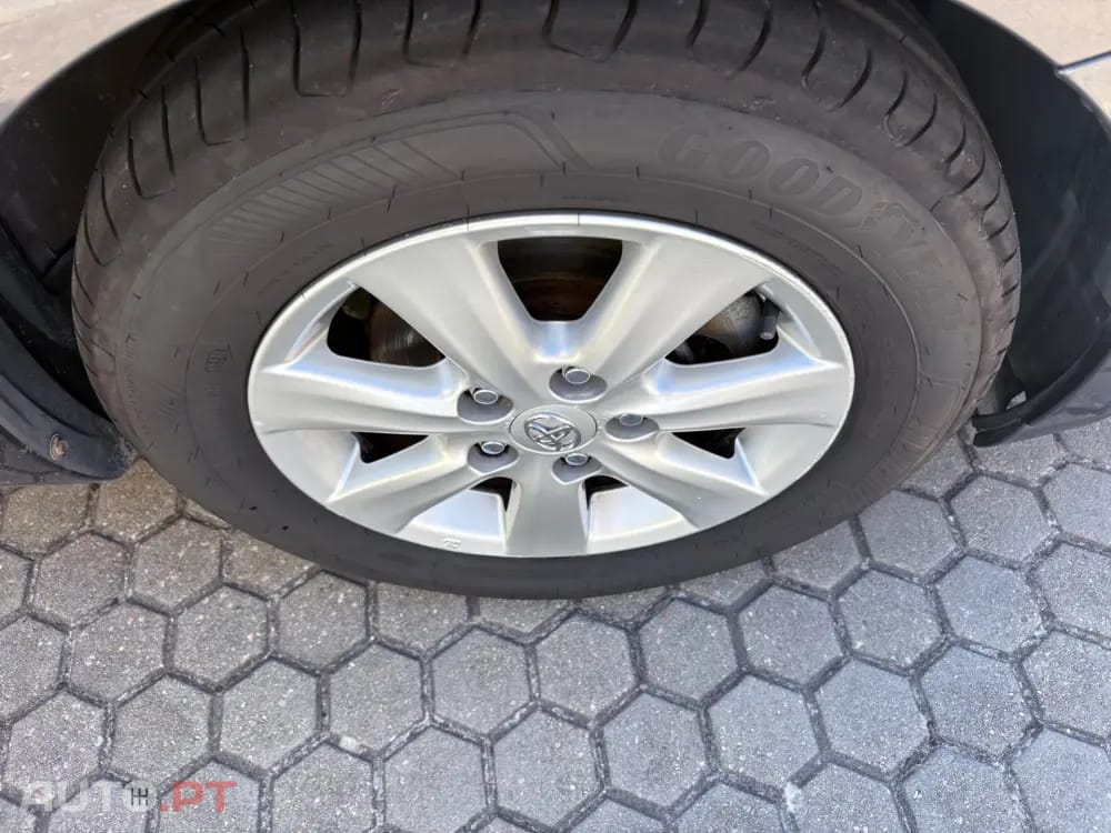 Toyota Auris 1.4 D-4D Sol