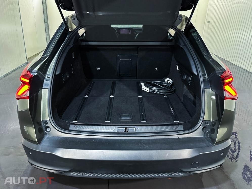 Citroen C5 X 1.6 Hybrid Feel Pack e-EAT8