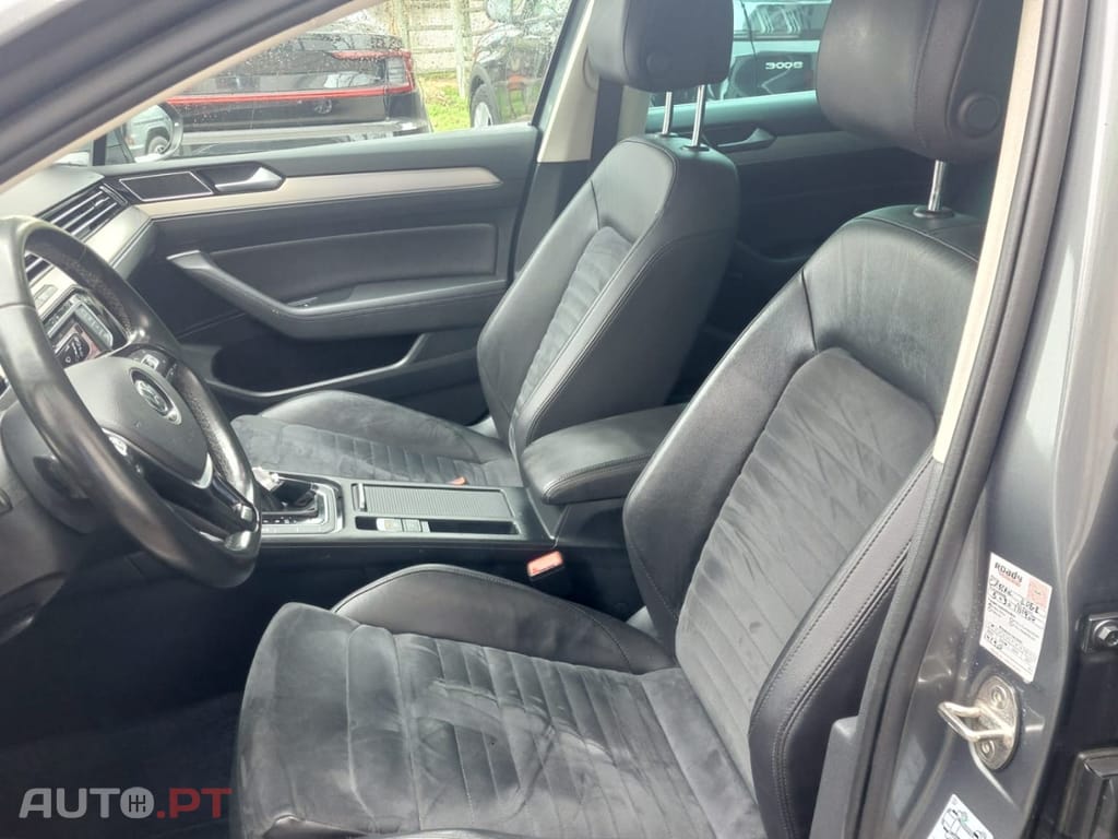 Volkswagen Passat Variant 2.0 TDi Highline DSG