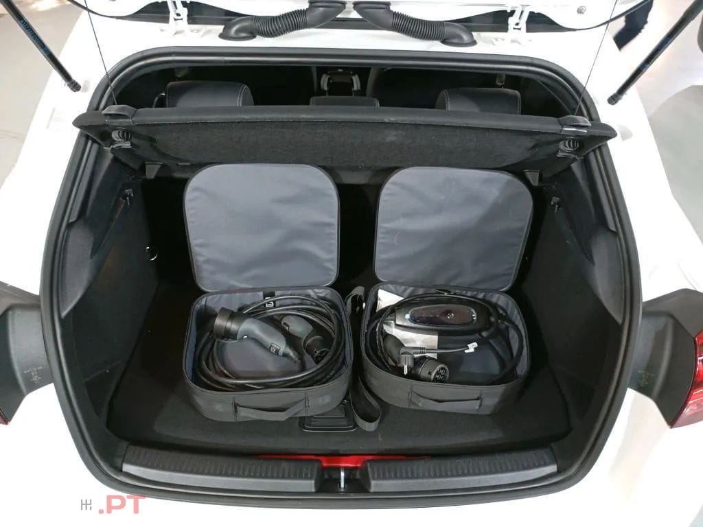 Mercedes-Benz A 250 e