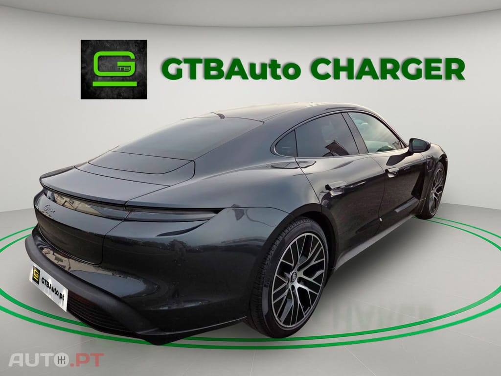 Porsche Taycan I.V.A DEDUTIVEL