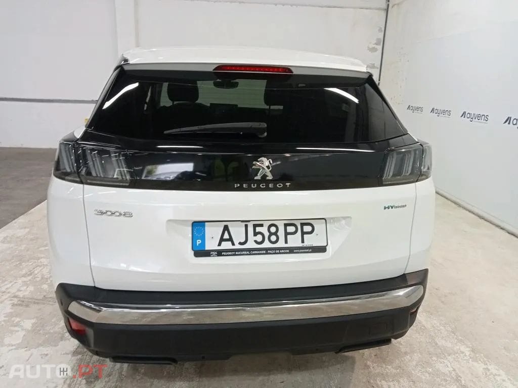 Peugeot 3008 1.6 Hybrid Allure e-EAT8