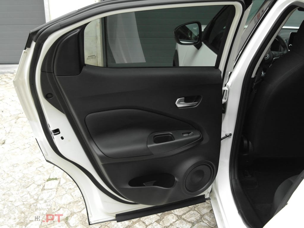 Nissan Juke 1.0 DIG-T N-Connecta