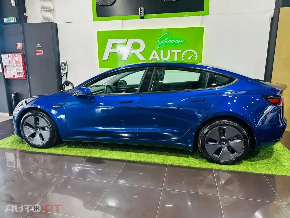 Tesla Model 3 Long Range Tração Traseira