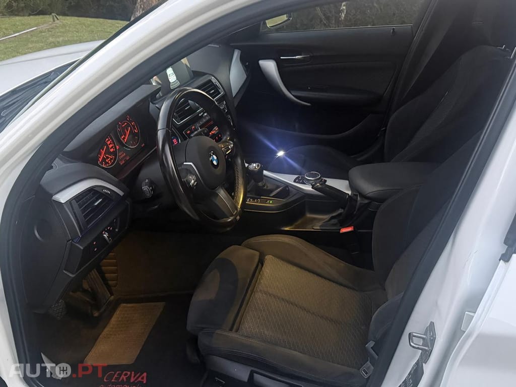 BMW 116 BMW Série 1 116d com Pack M