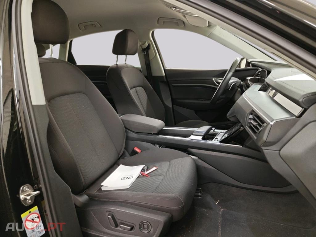 Audi E-Tron 50 Business Quattro I.V.A DEDUTIVEL
