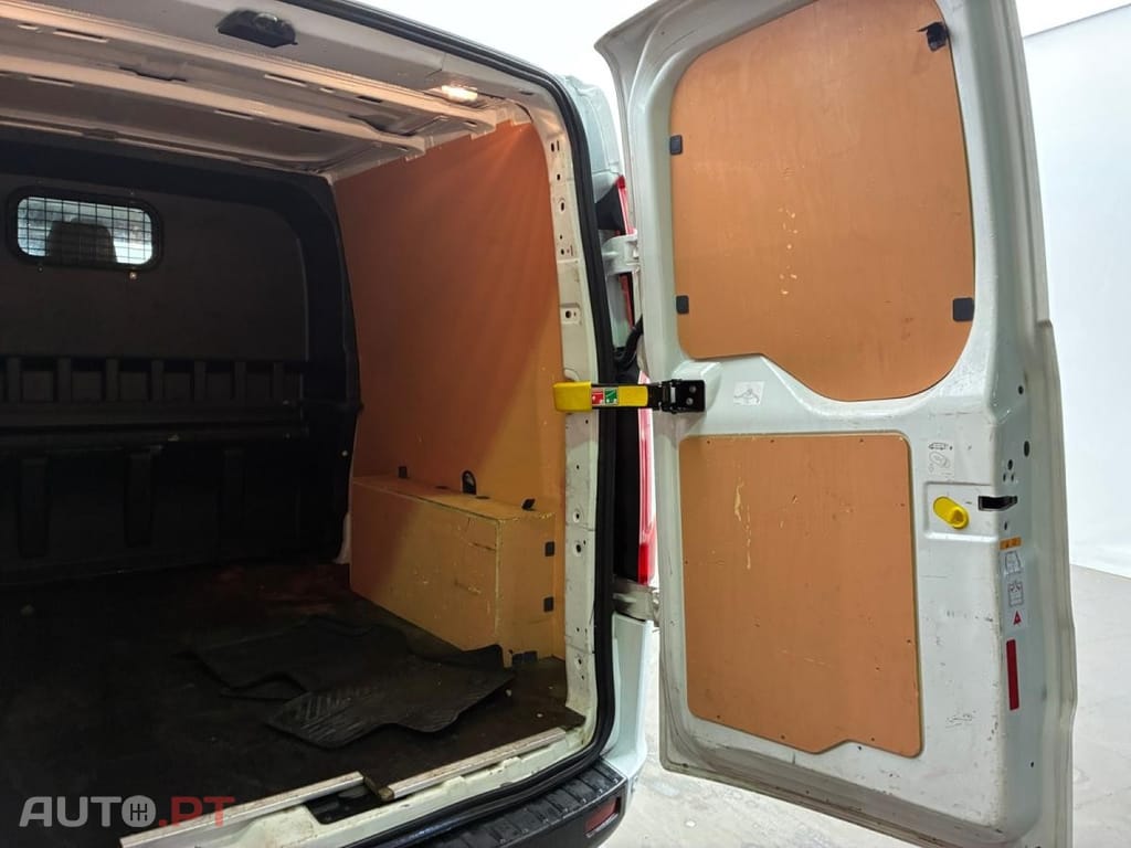 Ford Transit Custom 320 L2 2.0 EcoBlue H1 Trend Business