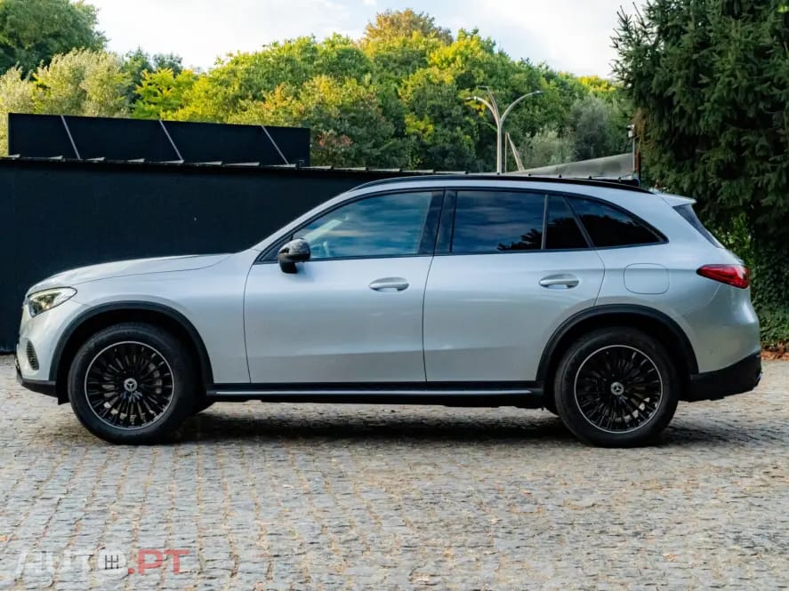 Mercedes-Benz GLC 300 e 4Matic 9G-TRONIC AMG Line Advanced