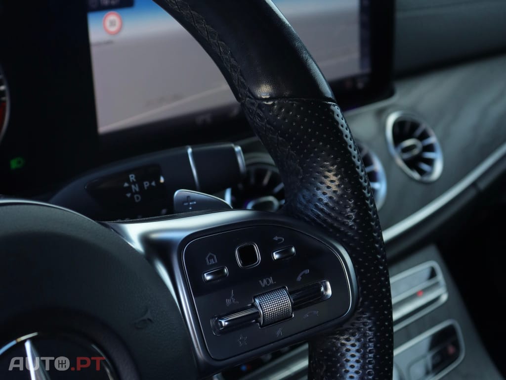Mercedes-Benz E 300 d AMG Line