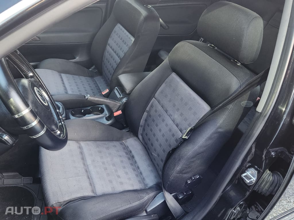 Volkswagen Passat Variant 1.9 TDi Highline