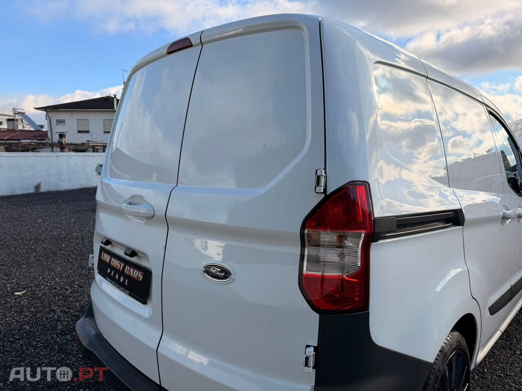 Ford Transit 1.5 TDCi Sport
