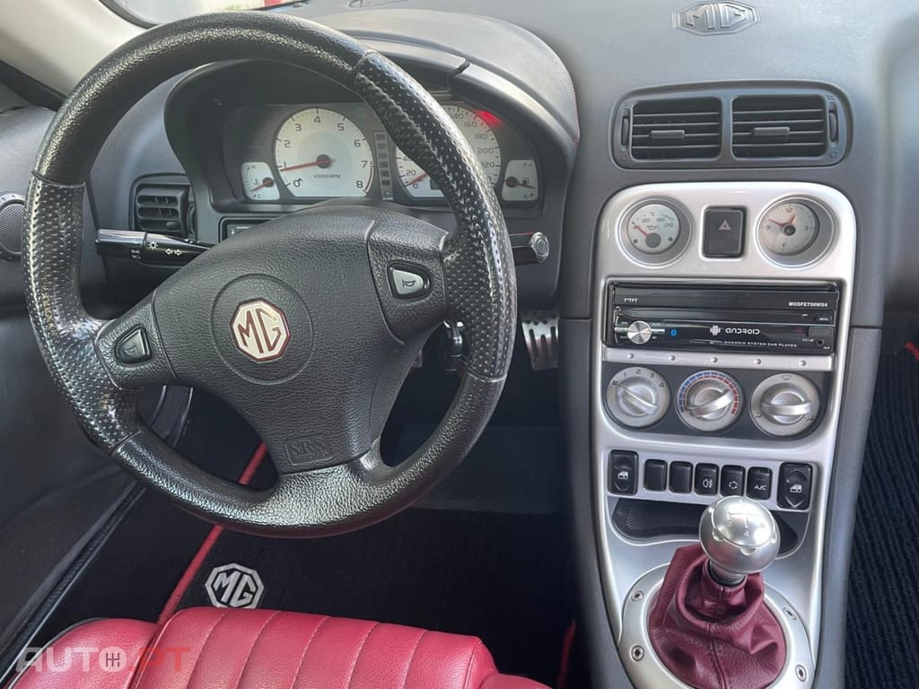 MG MGF 1.6 — fotografia 17
