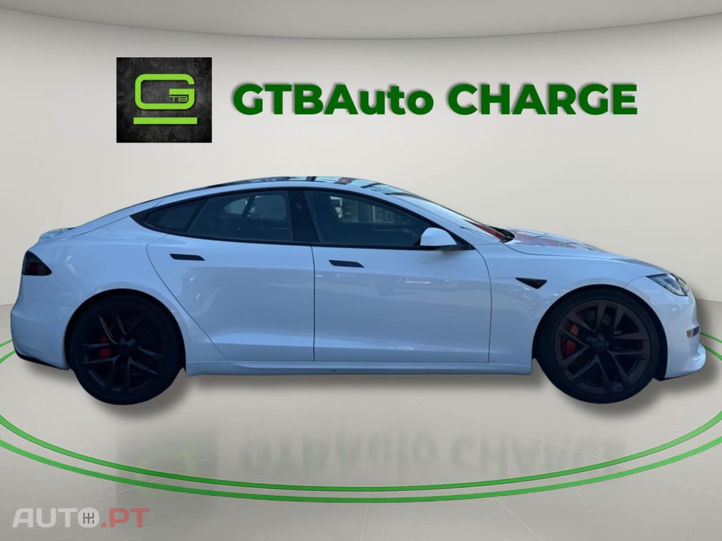 Tesla Model S I.V.A DEDUTIVEL Plaid
