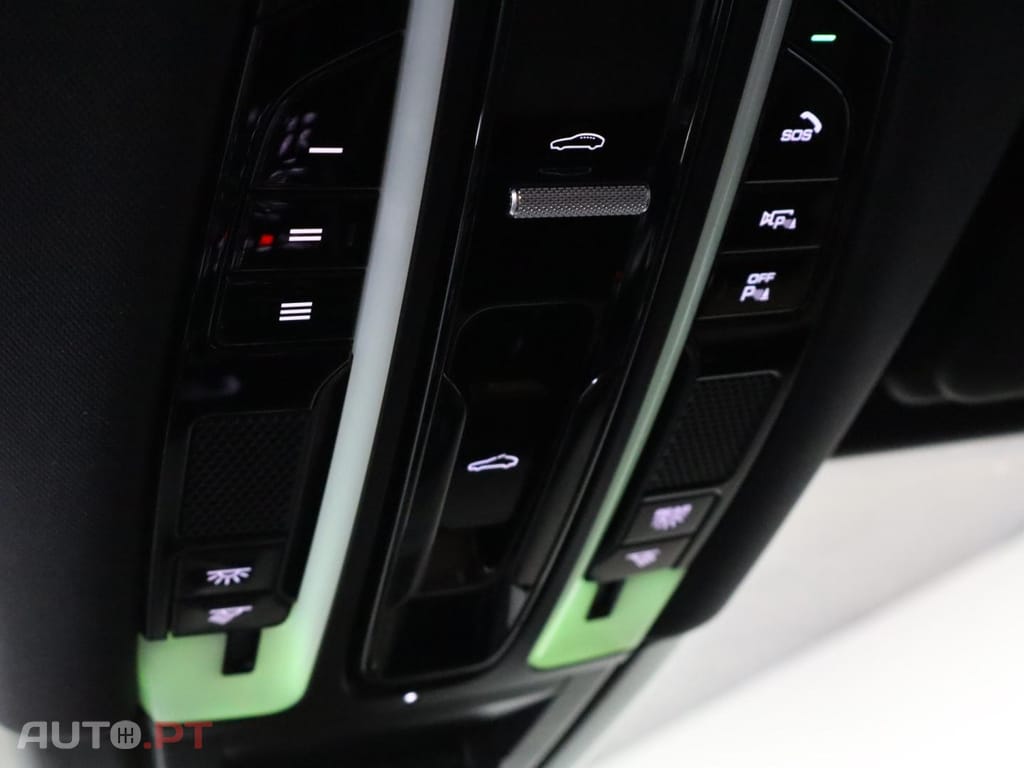 Porsche Cayenne  Platinum Edition