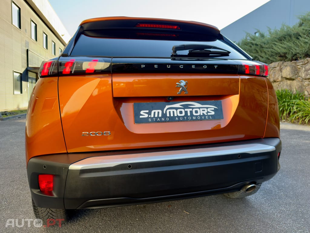 Peugeot 2008 1.5 BlueHDi Allure EAT8