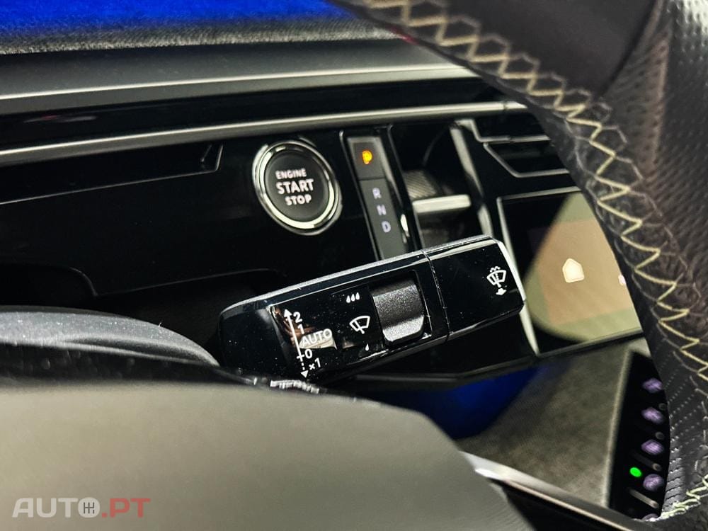 Peugeot E-3008 73 kWh GT