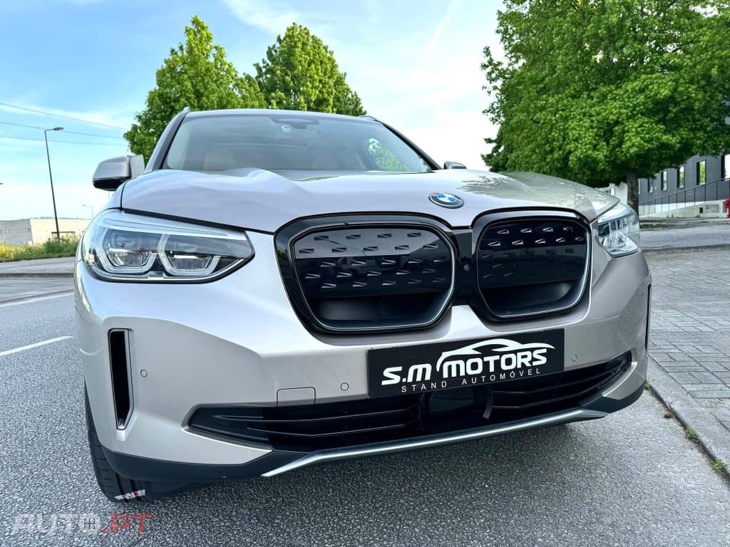 BMW iX3 Impressive