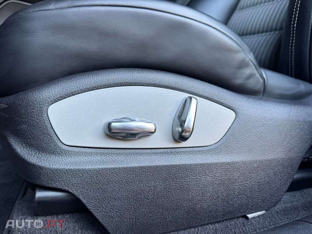 Porsche Macan T
