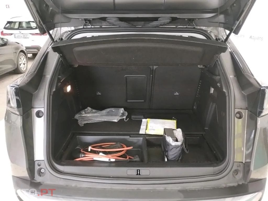 Peugeot 3008 1.6 Hybrid Allure Pack e-EAT8